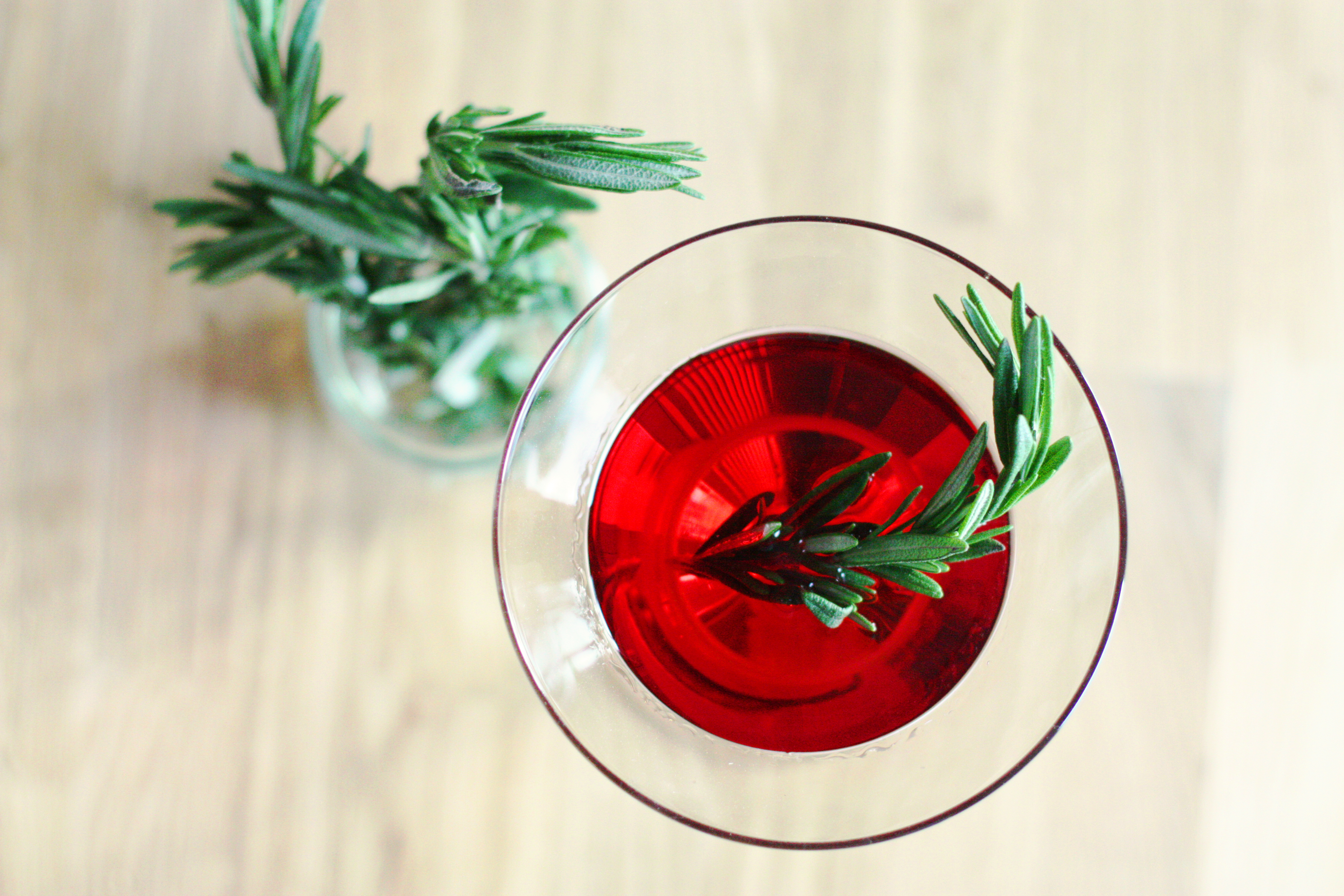 Rosemary-Infused-Cosmo